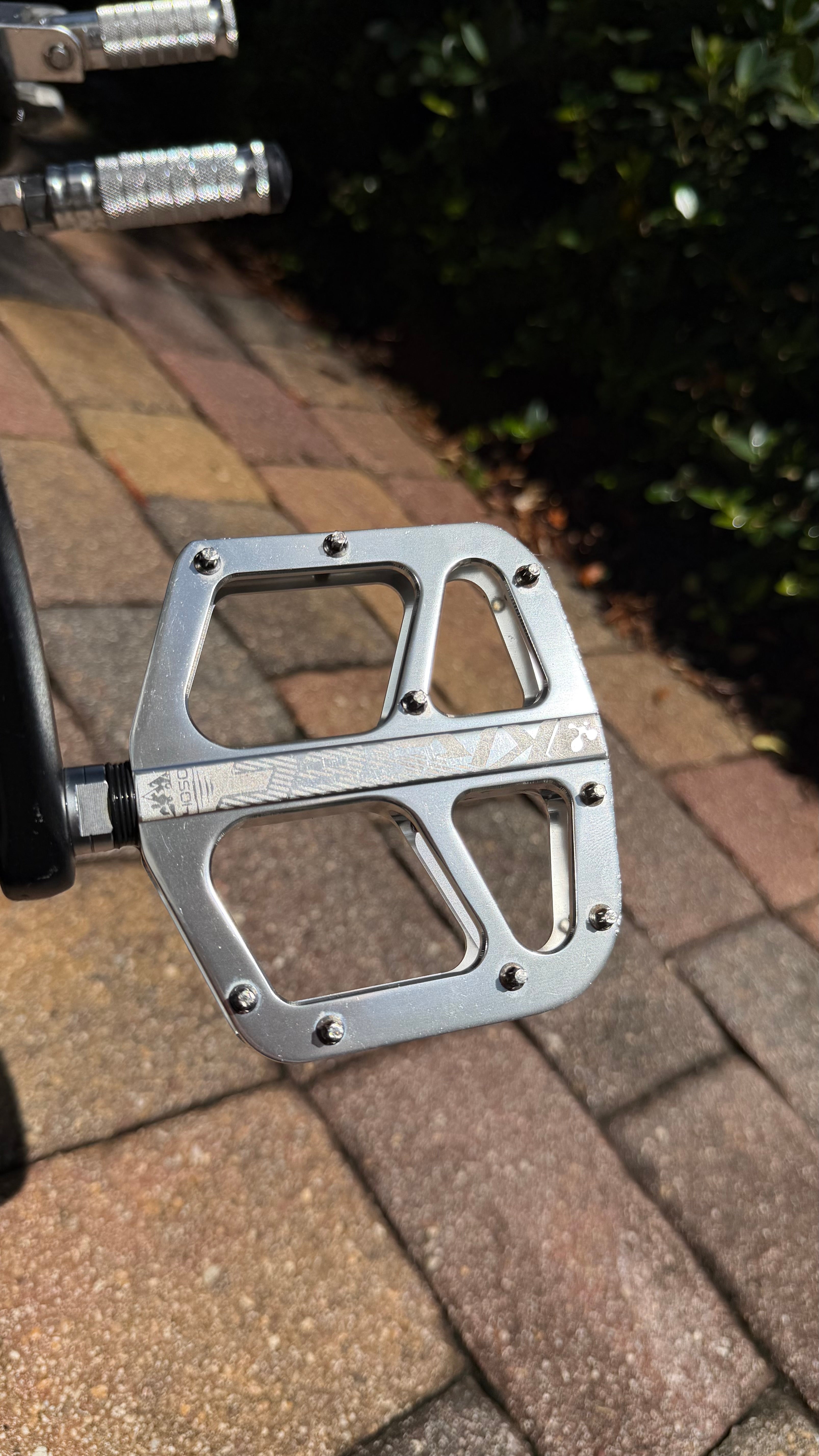 Timoto Wide Chrome Bike Pedals (Universal Fit)